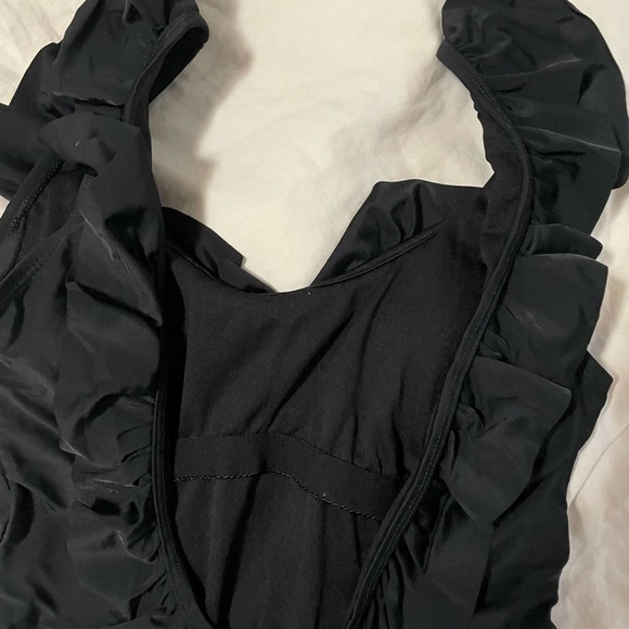 SOLD Sugar coast by Loli swim ruffle one piece swimsuit open back size medium - Picture 7 of 7
